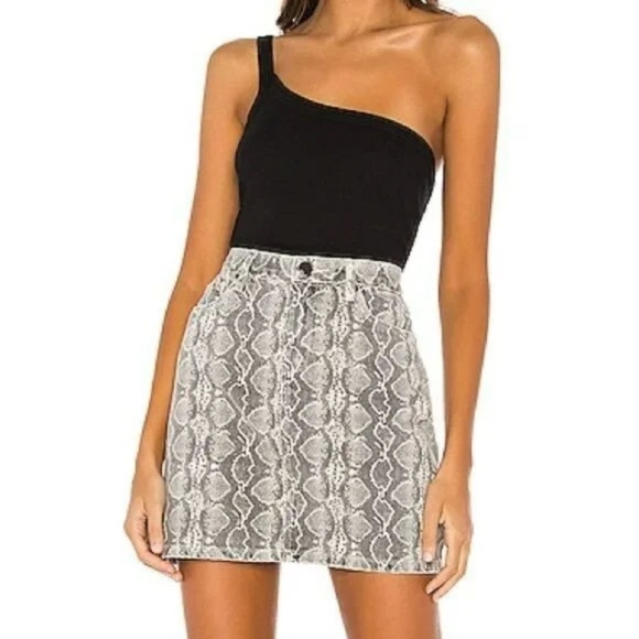 BLANK NYC "Jane" A-Line High Rise Mini Skirt Snake Along Size 25 NWT - Picture 1 of 8